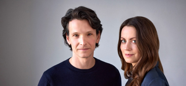 Sabin Tambrea Alice Dwyer Foto: Audible / Marcus H&ouml;hn